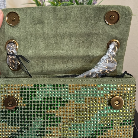 ❤️❤️host pick❤️❤️Kurt Geiger Mini Brixton Crystal Shoulder Bag - Picture 7 of 13